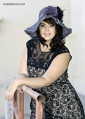 Hemet_High_School_Senior_Portrait_Picture_Image.jpg